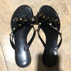 Rockstud PVC Flat Thong Sandals